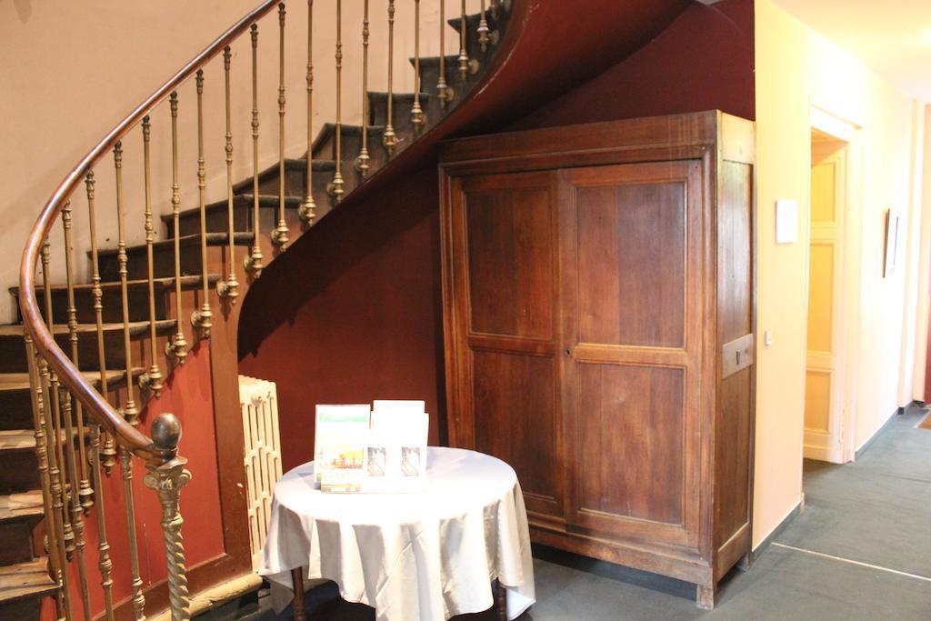 Hotel Au Pavillon Du Frene Lacaune